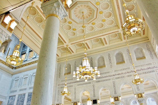 محمد ﷺ… الحب الذي لا ينطفئ (1/2)